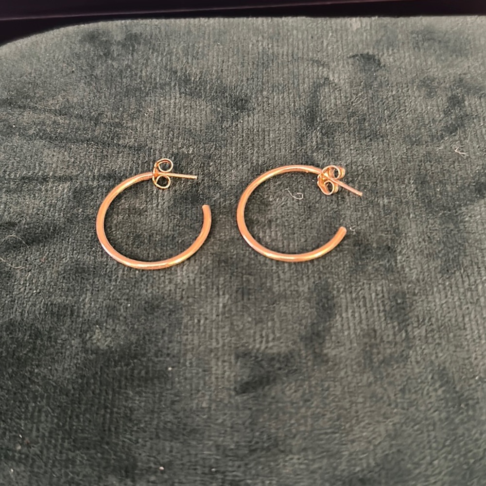 Solid 14k gold small hoop earrings